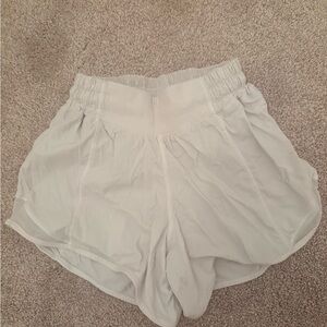 Lululemon Size 0 Hotty Hot White Athletic Shorts